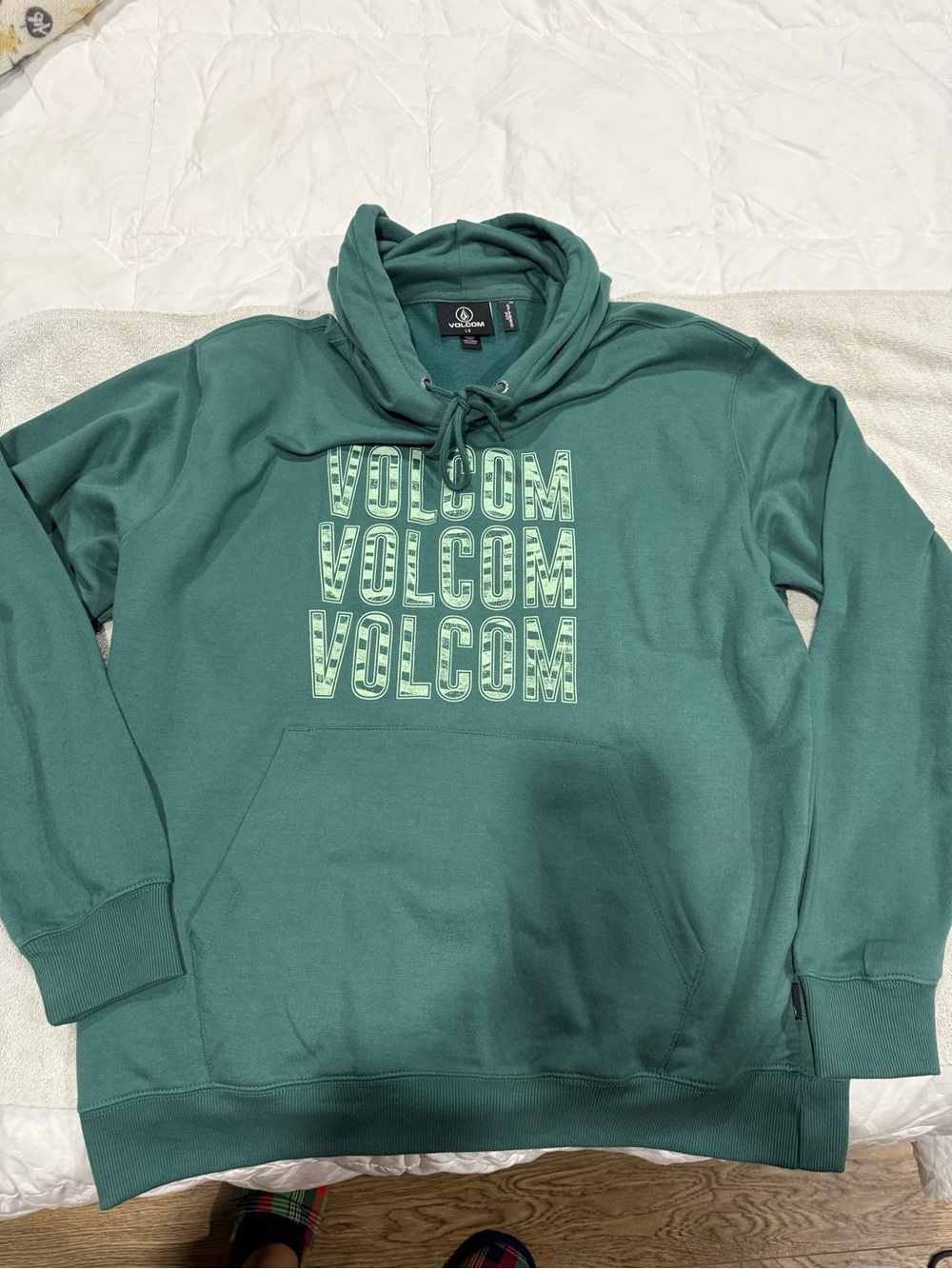 Volcom hoodie- new no tags